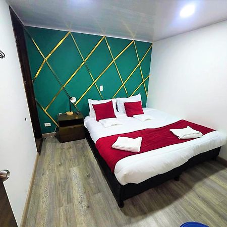 Hotel Kristal Ferial Bogotá Exteriér fotografie
